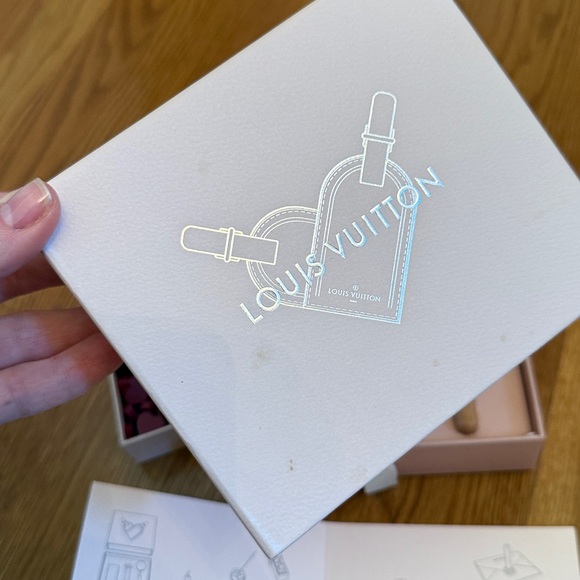 Louis Vuitton 2024 Seal Stamp Set - Picture 4 of 4